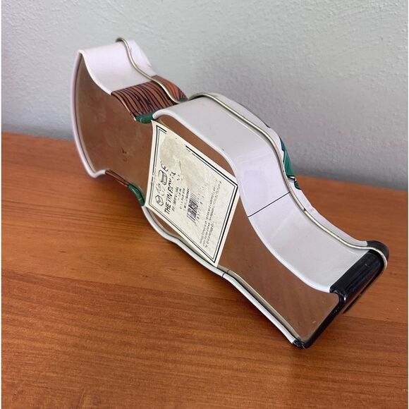 Kellogg's Cereal Metal Tin shaped like a chef holding bowl of cereal 1999 - Picture 3 of 5